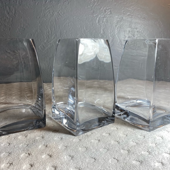 Three Clear Square - Picture 3 of 14